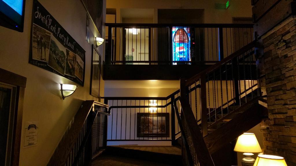 A Riverside Inn Travelodge By Wyndham Fairplay Zewnętrze zdjęcie